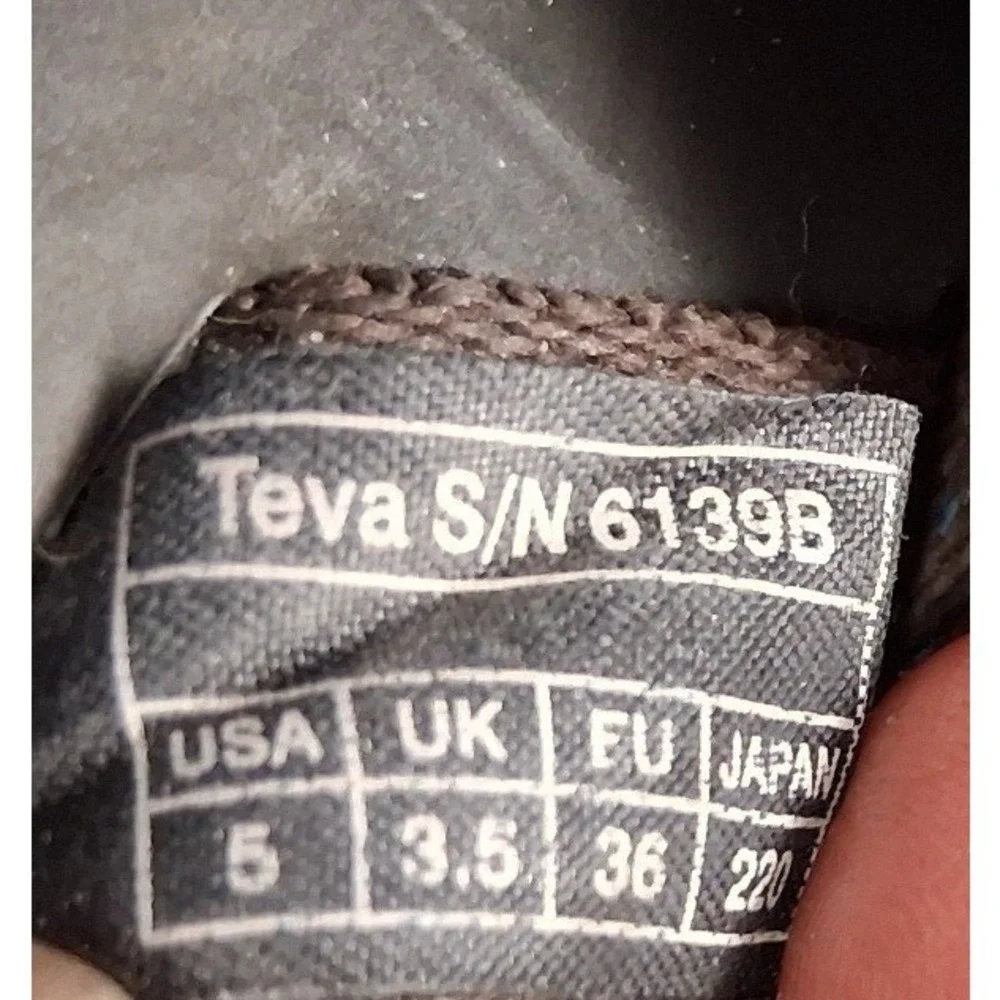 Teva mush mandalyn